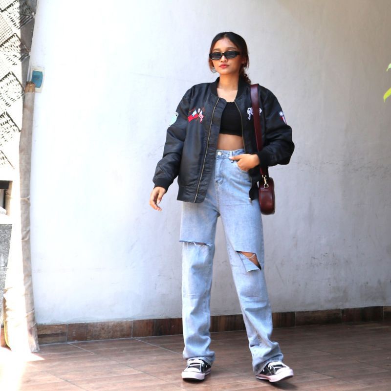 NAGITA HIGHT WAIST KULOT JEANS SOBEK WANITA / JEANS / TRIPLE_JEANS_505