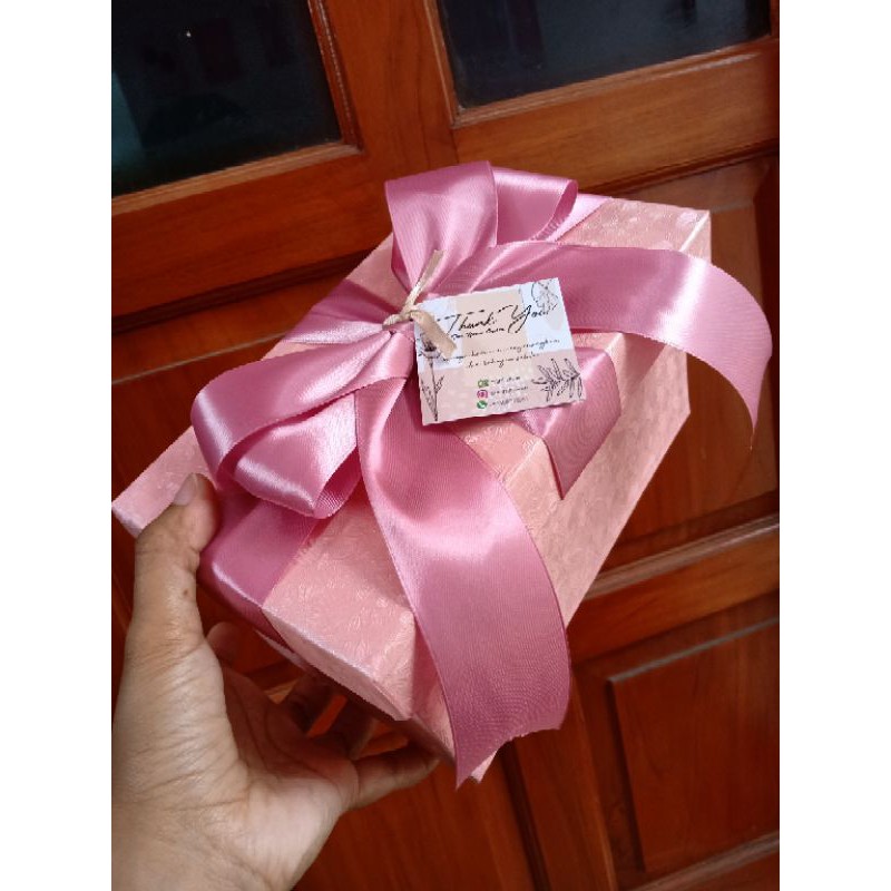 

kotak kado / kotak gift / box kado ukuran 19x11x10