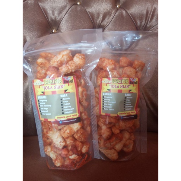 

Jola-Nian-Makaroni-Balado