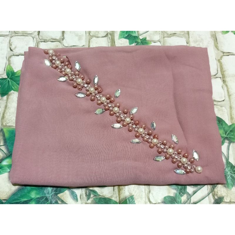 SEGIEMPAT PAYET BANDO BELLA/HIJAB BANDO MUTIARA/KERUDUNG PAYET BELLA SQUERE-Peach