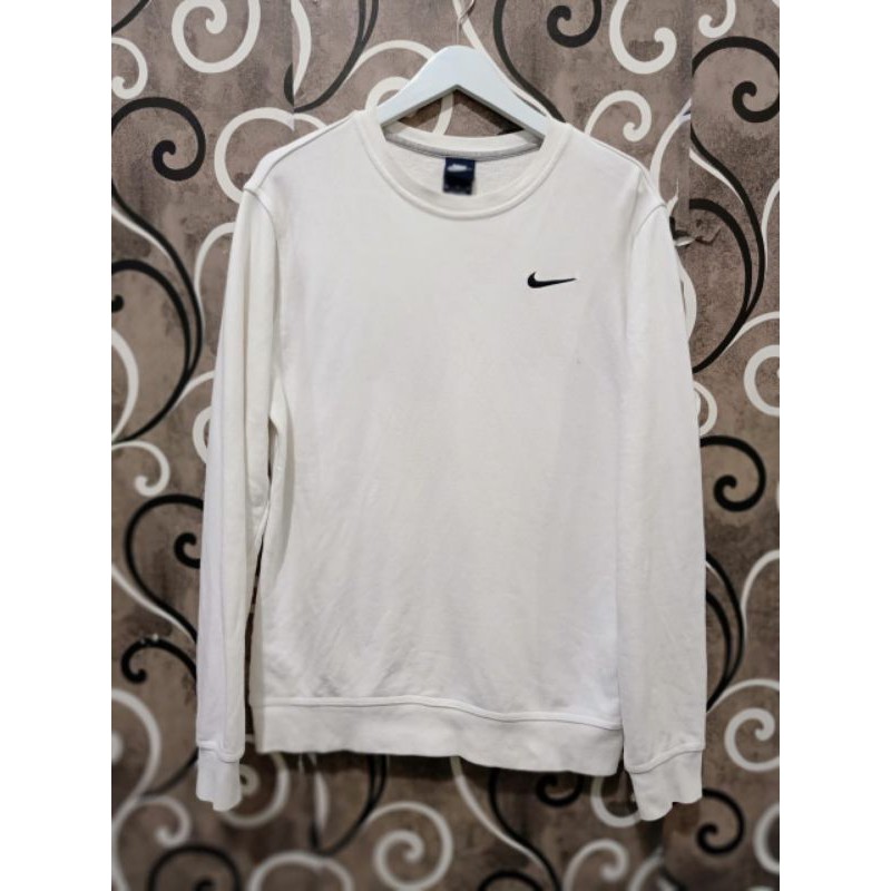 sweater crewneck nike second / preloved