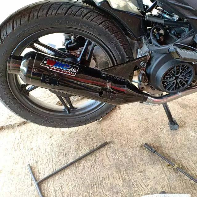 Knalpot wrc matic fullset untuk beat karbu&injeksi