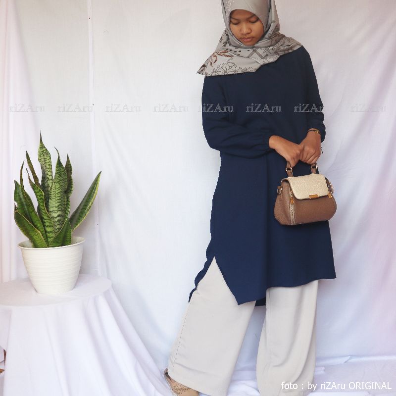 Tunik Belah Pinggir | Atasan Gamis by riZAru