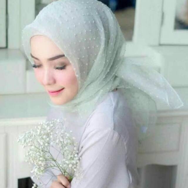 Organza rubby / dot / rubiah