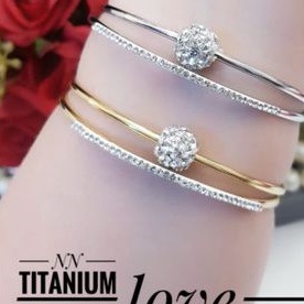 TiTanium gelang wanita T03