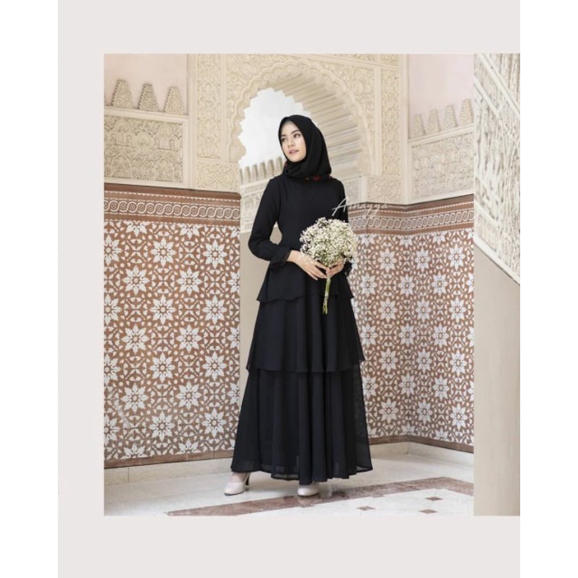 PL Seruni Dress Black size M by @ainayya.id