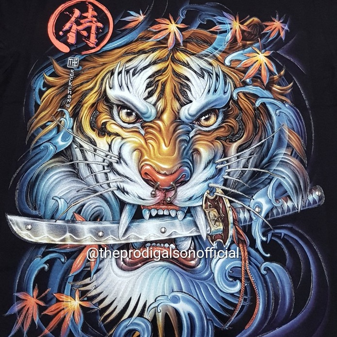 Kaos Rock Chang Import Size XL Harimau Pisau 4D Glow in The Dark