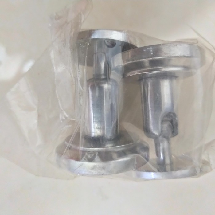 dudukan Twitter standing tweeter mobil