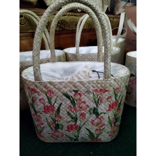 

Tas Hampers Anyaman Pandan