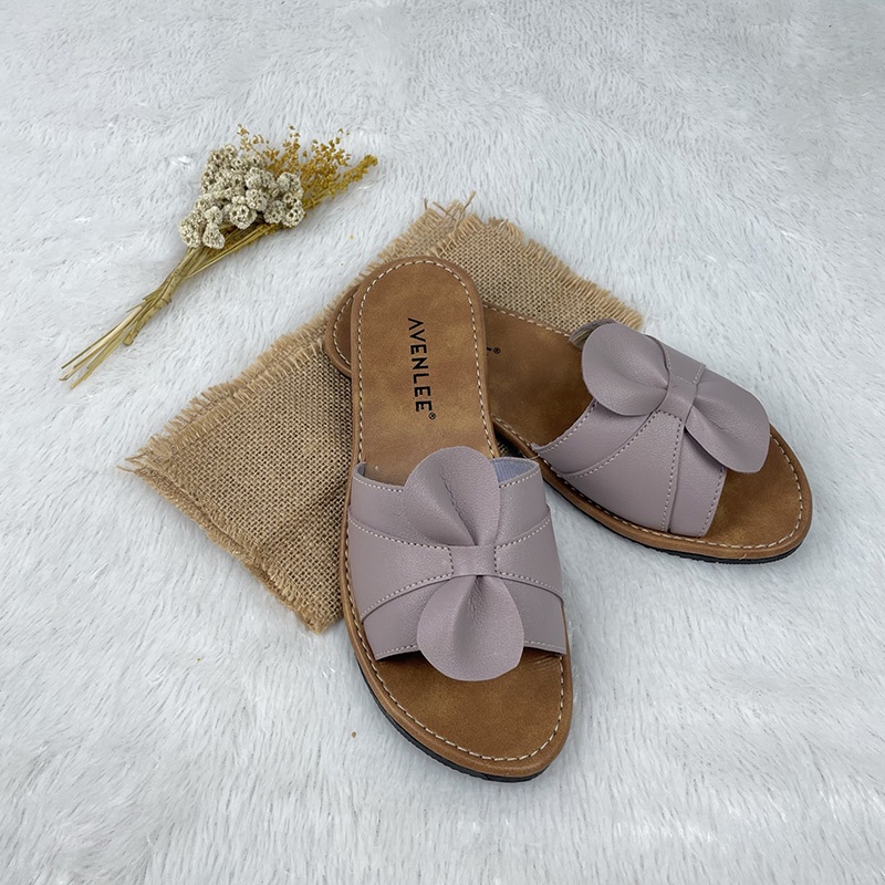 Sandal Wanita Terbaru Slop Flat Sol Karet Anti Licin Motif Bunga Cantik