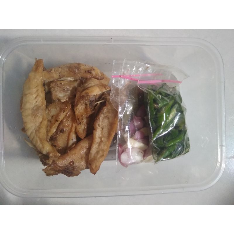 

dapur lanesra. tumis ikan asin jambal
