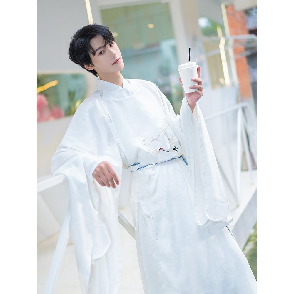 Donghei original Hanfu Ming round neck gown men's and women's same Chinese style Ancient Costume emb