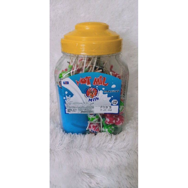 

Permen Hot Mil Milk Toples "Lollipop rasa susu