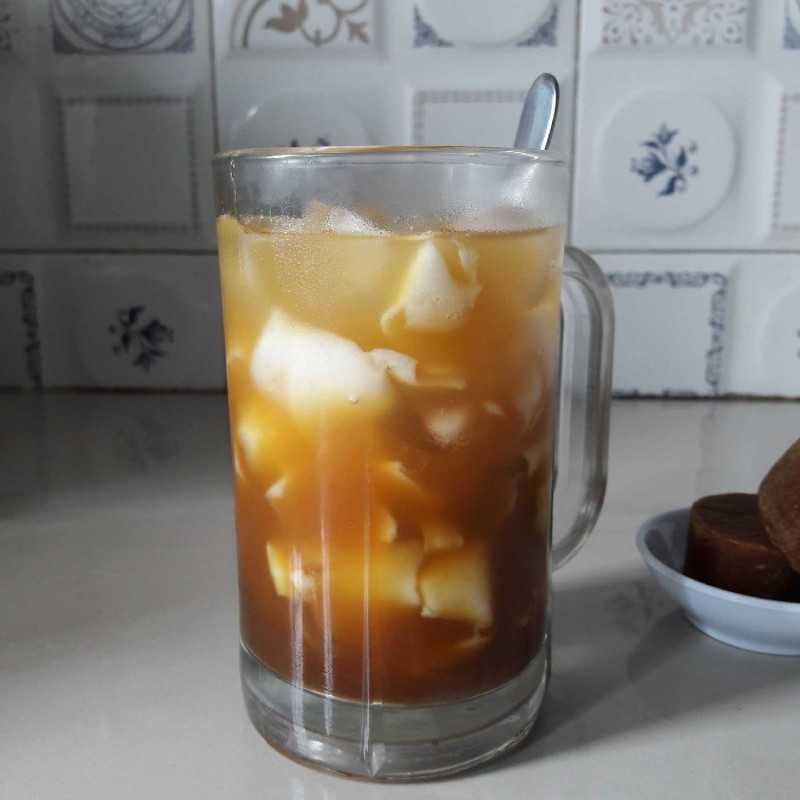

Takjil Es Kelapa