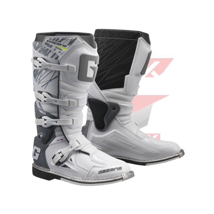 SEPATU GAERNE FASTBACK ENDURANCE - WHITE