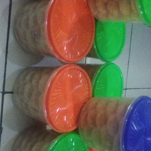 

Kue kacang mpok jupe
