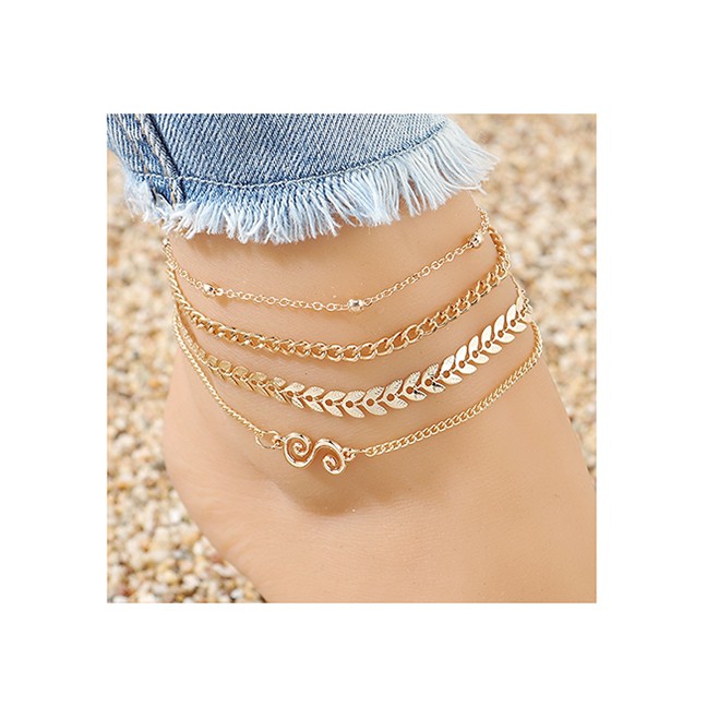 LRC Gelang Kaki Fashion Golden Leaf Geometric Alloy Y64453