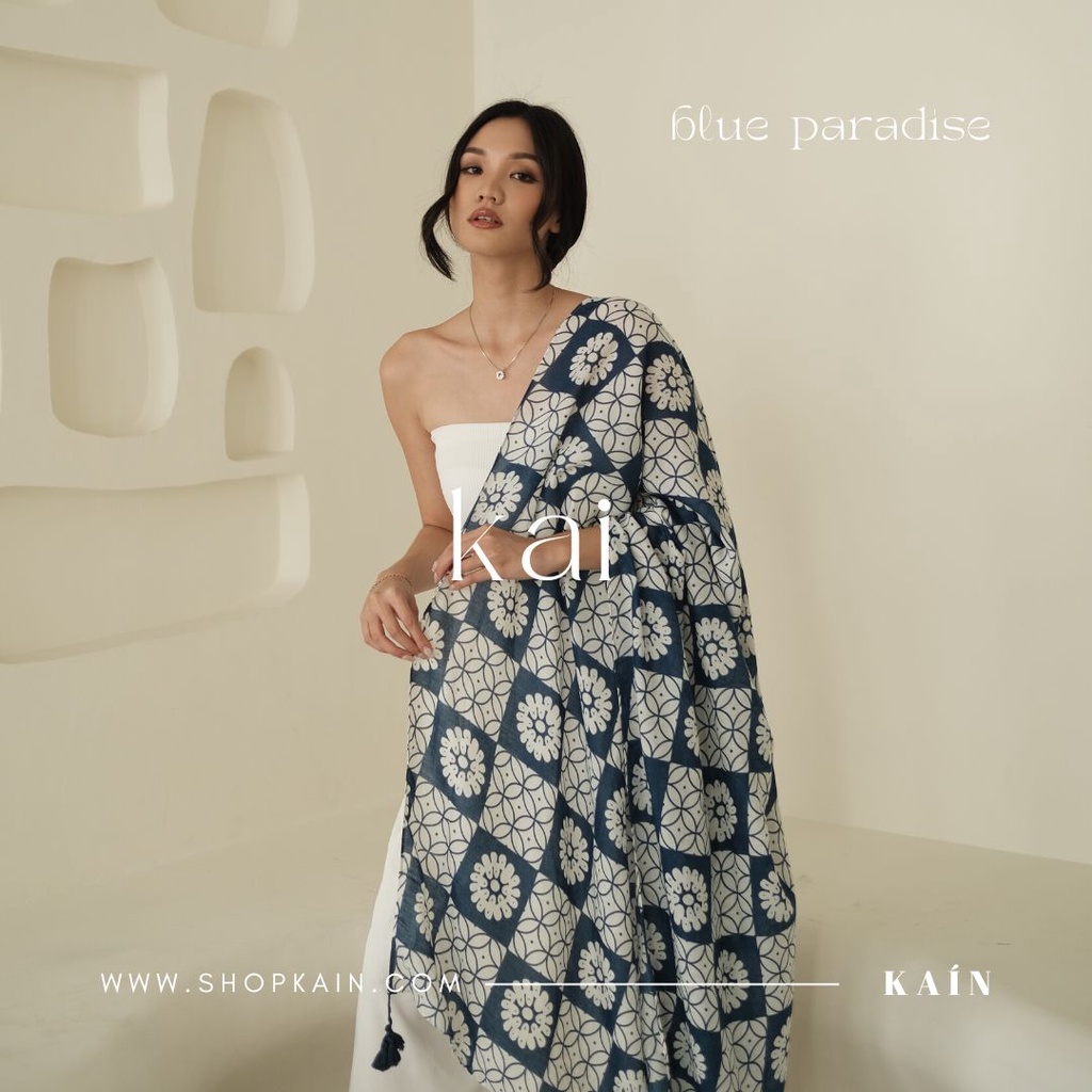 SHOPKAIN Kai Shawl – Blue Paradise