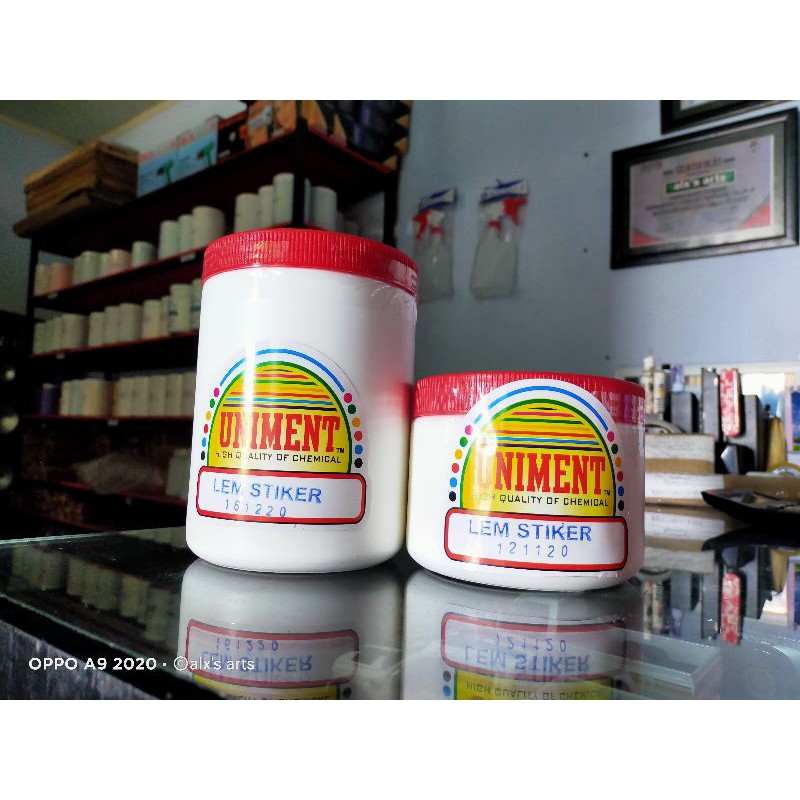 Lem stiker meja Sablon Kaos