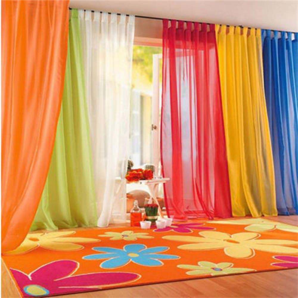 Tirai Pintu Jendela dengan Bahan Tipis dan Gambar Motif Tirai Pintu Jendela dengan Bahan Tipis dan Gambar Motif