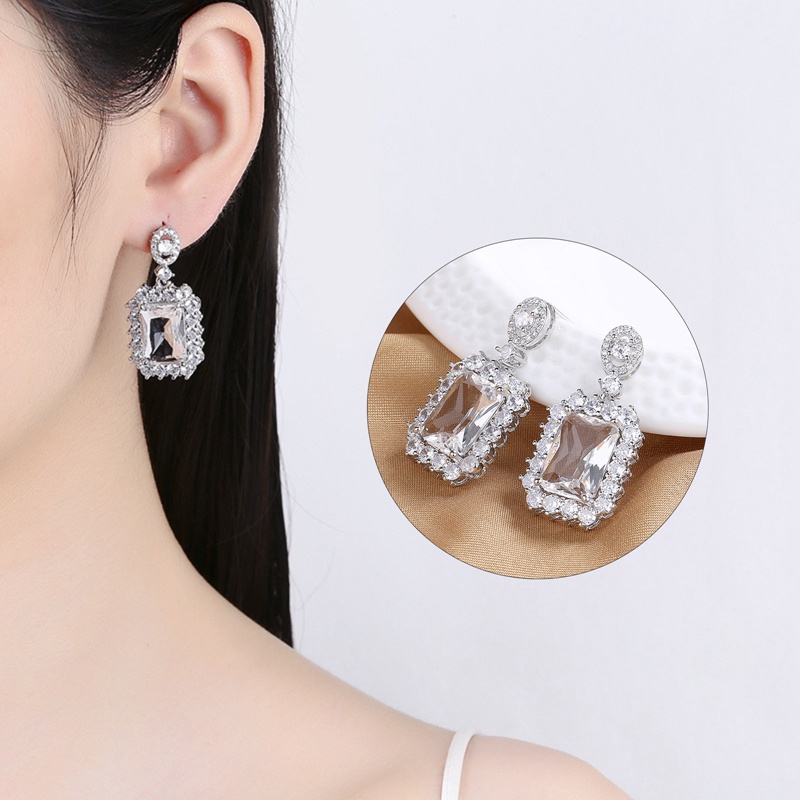 Anting Drop Bentuk Persegi Dua Warna Untuk Wanita