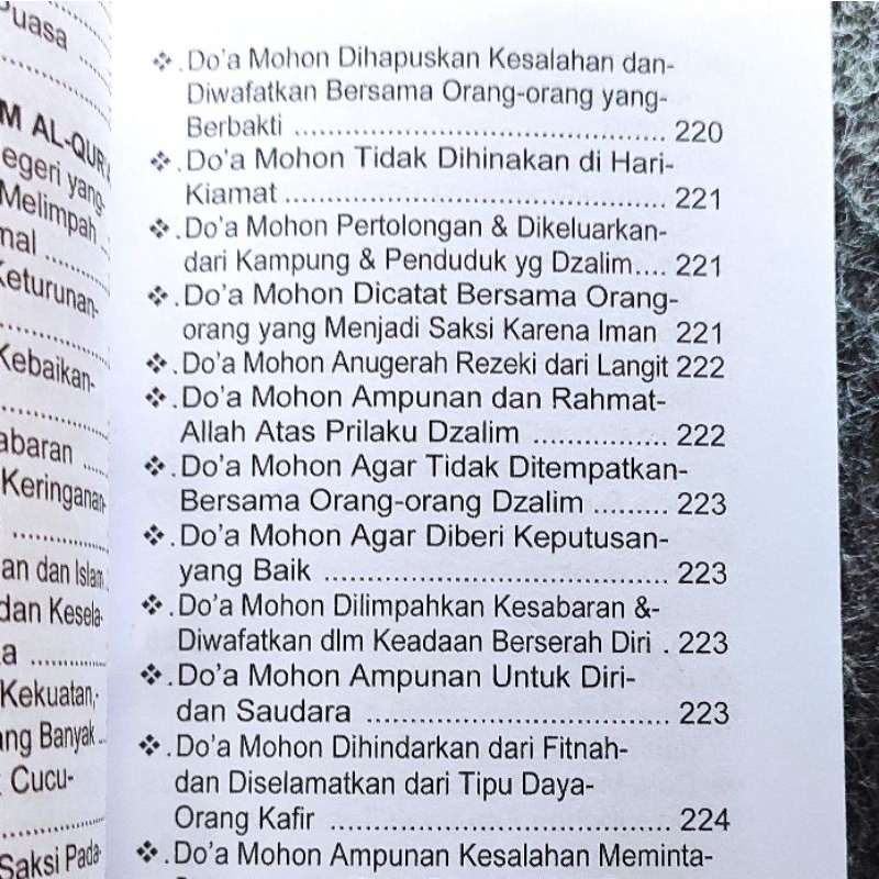 dari bumi untuk langit kumpulan doa doa dari pojok pesantren beserta terjemah