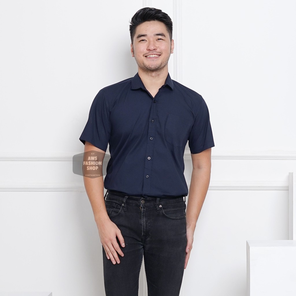 Kemeja Pria Lengan Pendek Cowok Dark Blue Biru Navy Kemeja Casual Slimfit 3265