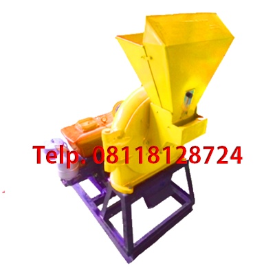 Mesin Penepung Disk mill FFC 45 Dengan Penggerak Mesin Diesel Jiang Fa 24 PK