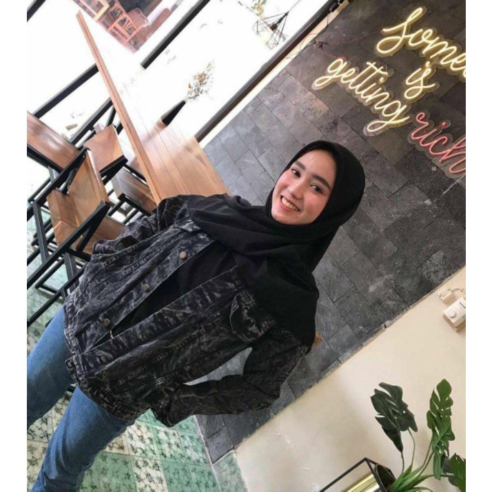 Jaket Jeans Wanita Sandwash Hitam Tebal Oversize