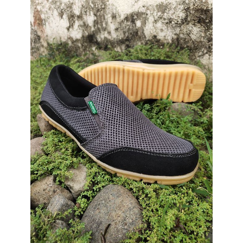 Sepatu Casual Termurah