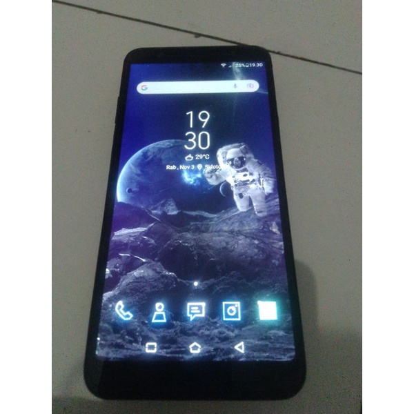 ASUS  zenFONE LIVE L1 3/32