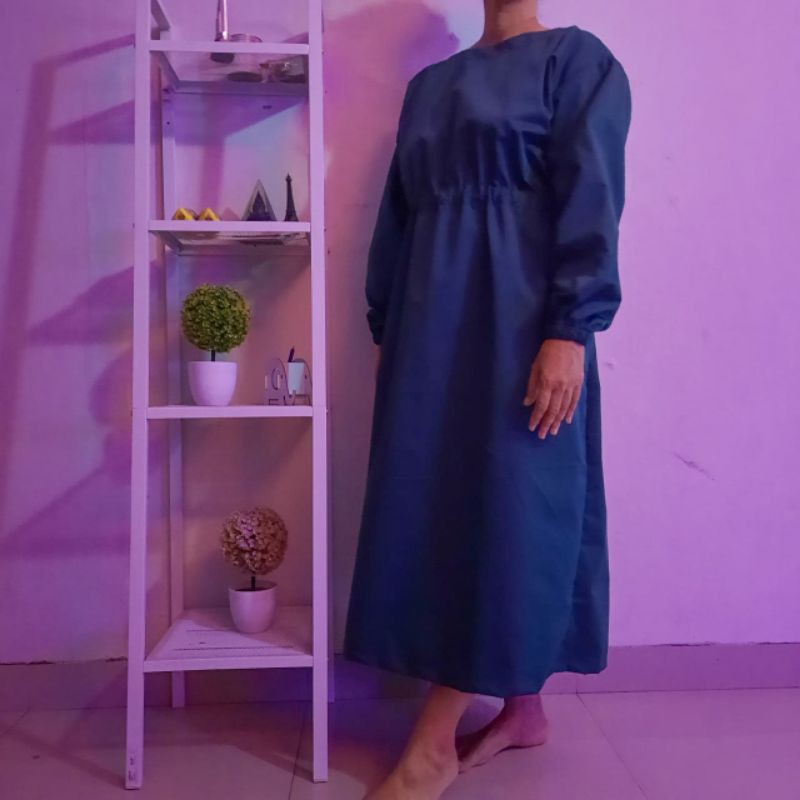 Gown APD Bahan Taslan