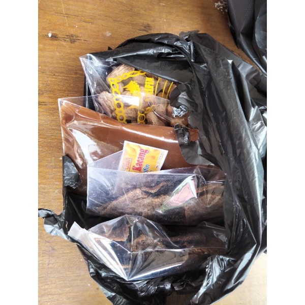 

DENPUSING(dendeng pucuk singkong)