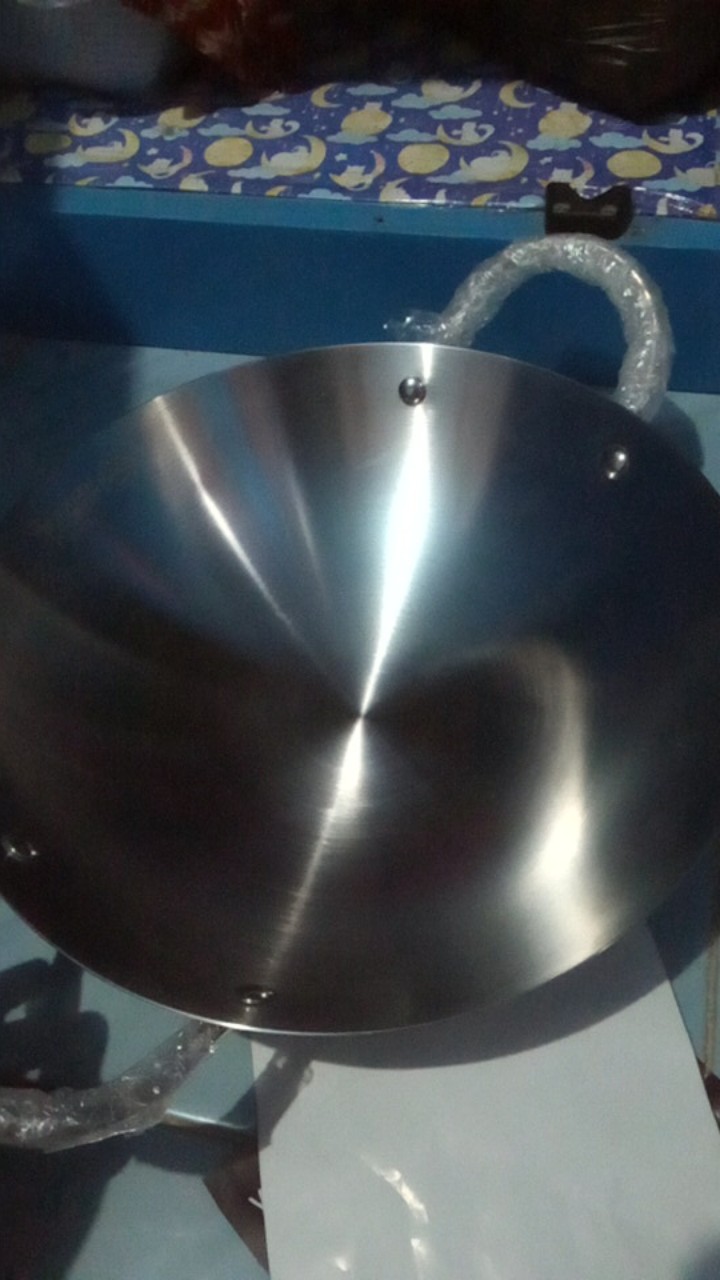 Wajan Stainless Steel Harden Anti Lengket Golden Flying Fish Wok 30 Cm