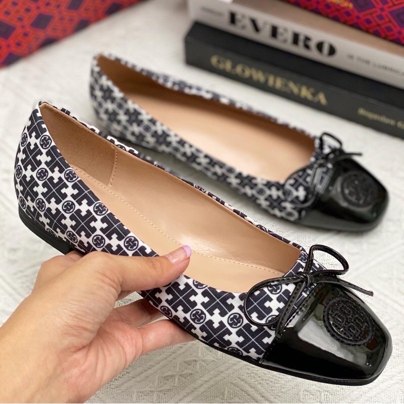 flatshoes/sepatu tory b*rch