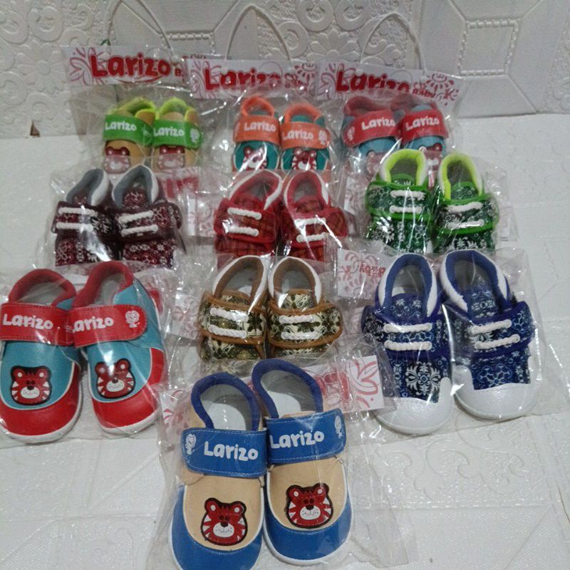 SEPATU BAYI LAKI-LAKI 6-15 BULAN/SEPATU BAYI LAKI-LAKI PEREKAT