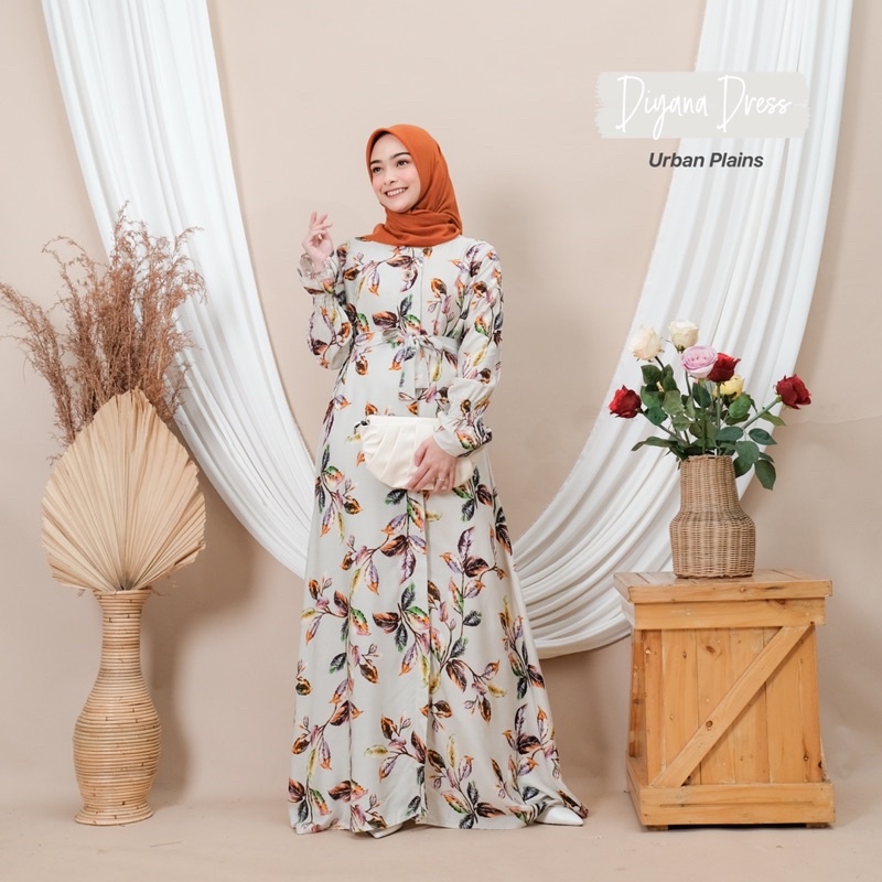 DIYANA DRESS