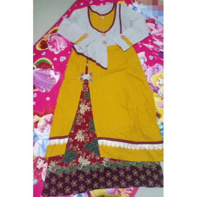 Tuneeca replika preloved