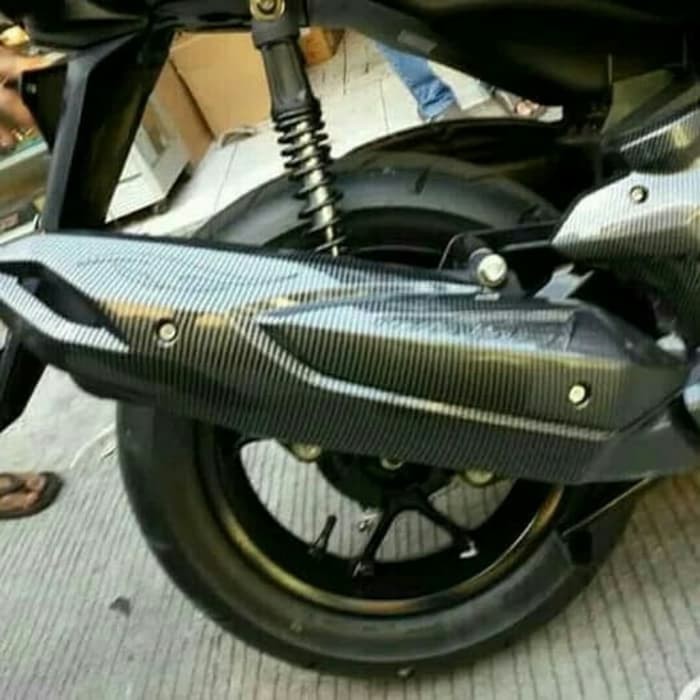 Cover Tutup Knalpot Aerox NEMO Carbon Tutup Cover Pelindung Knalpot Variasi Aksesoris Yamaha AEROX