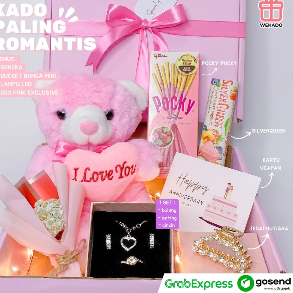 

Grosir - Kado Cewe Anniversarry | Hampers Ulang Tahun Sahabat | Gift Special Wisuda 7LN