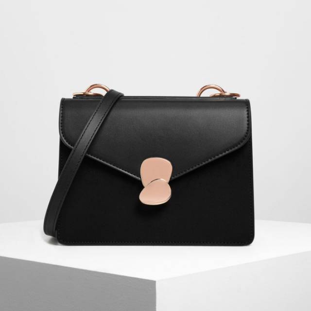 CK RING METAL PUSHLOCK CROSSBODY