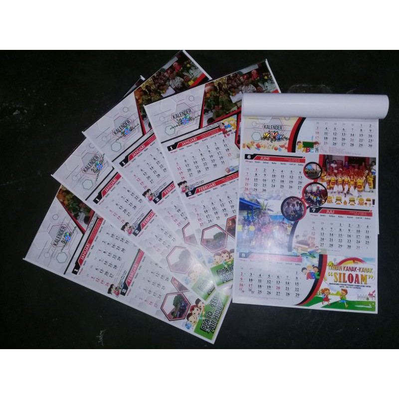 Kalender Dinding custom 3lembar