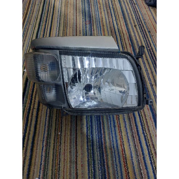 headlamp/lampu depan hino dutro
