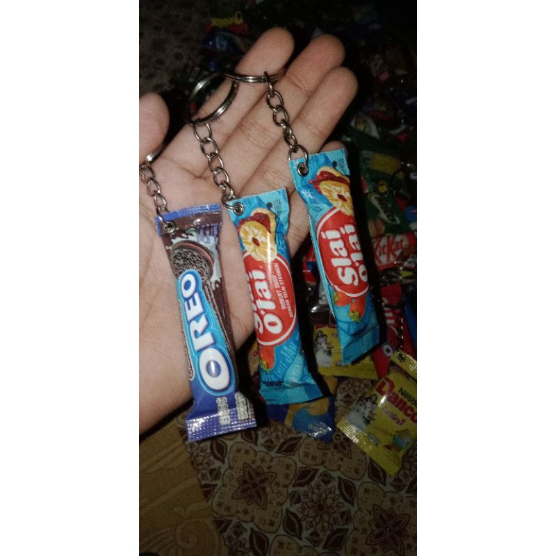 

gantungankunci snack varian pilih sendiri