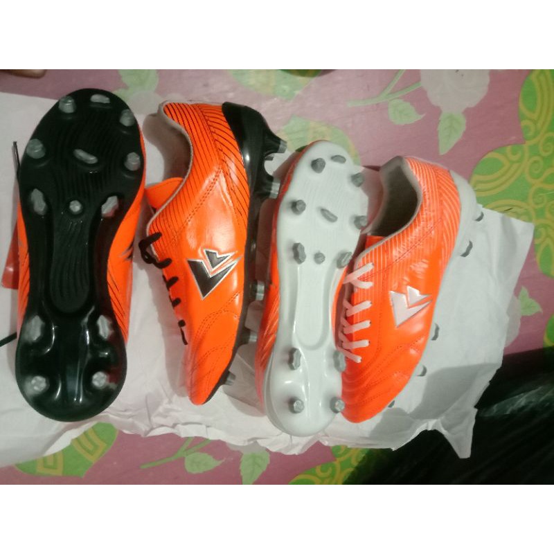 SEPATU BOLA SEVSPO X ZORO ONE OREN LEATHER BONUS GYMSAK