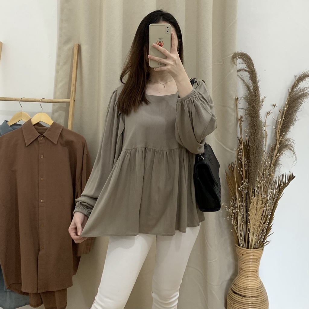 Amora Peplum Top - PLENARIO ID | Blouse wanita - Rayon crinkle - Atasan wanita - Pakaian Wanita - COD-Coffee