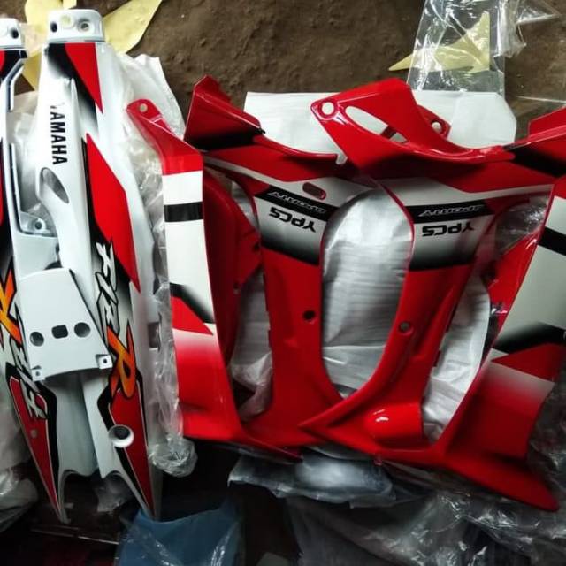 Body full set halus yamha fizr putih merah