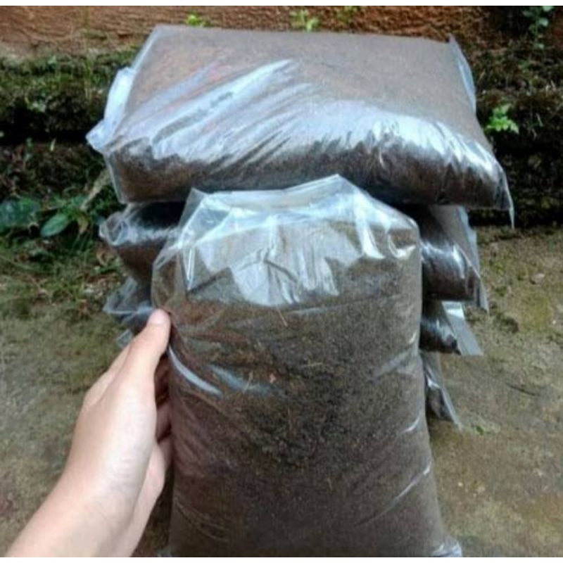 pupuk kandang sapi murni / Tidak Bau / Aman / 1 kg