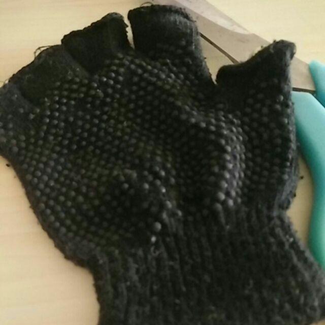 ( Satu Pasang ) Sarung Tangan Kerja Dengan Bintik Karet  / Pelindung Dimasa Psbb Sekarang