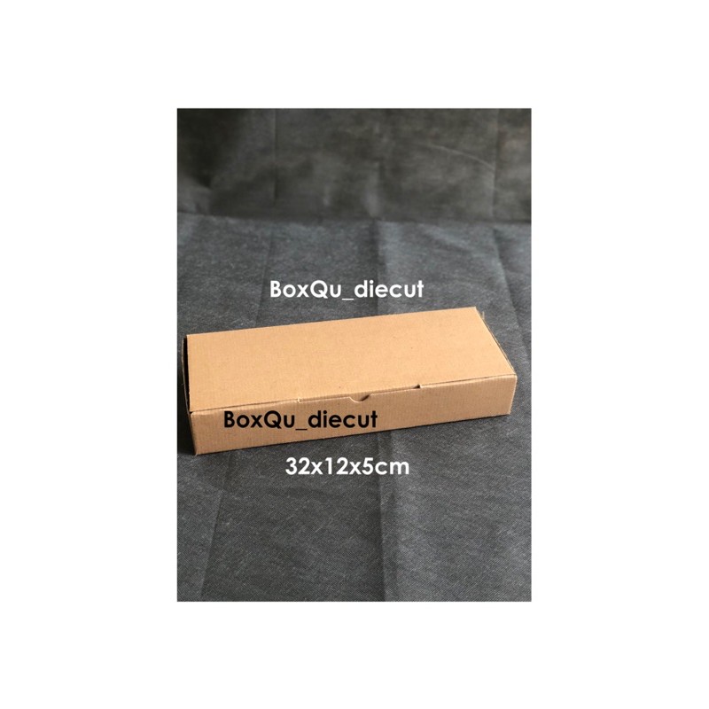 

kardus die cut uk.32x12x5 cm (model dus pizza)